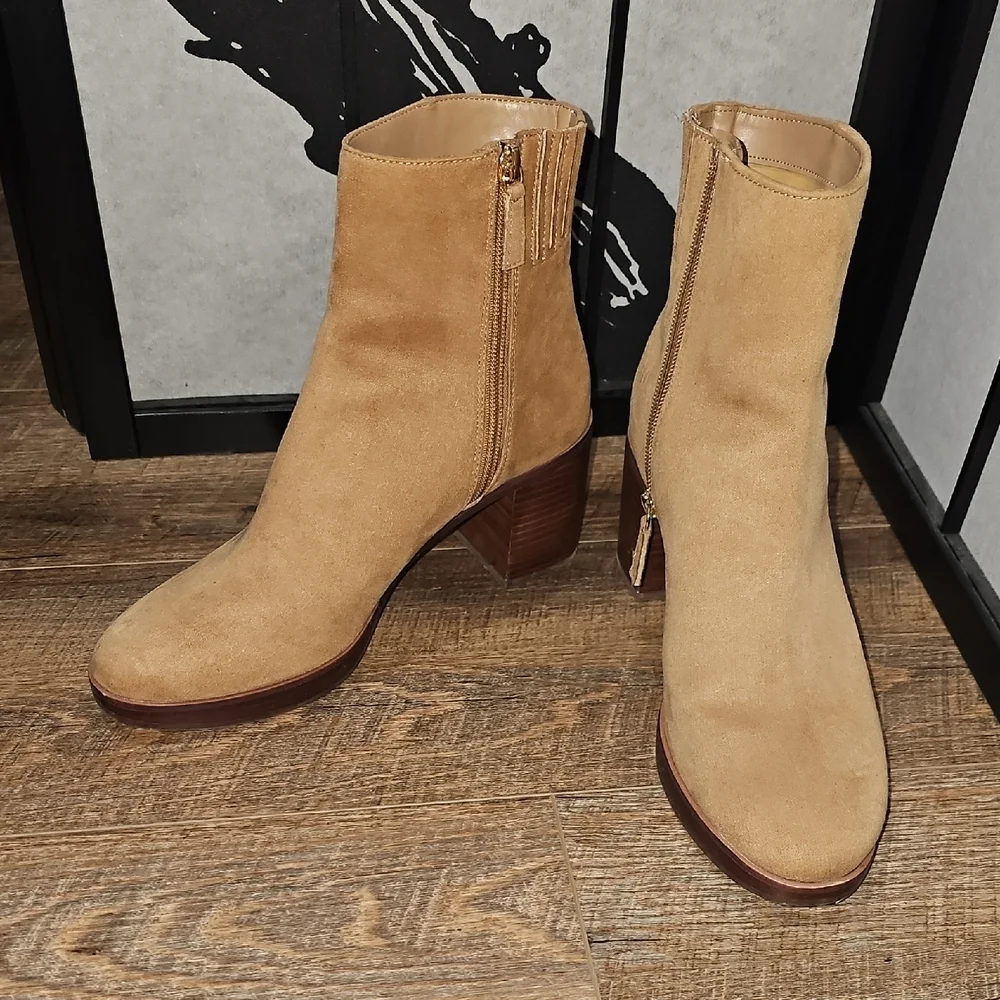 J. Crew Camel Suede Heeled Boots Size 9